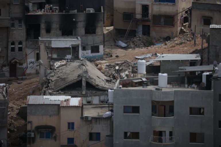 صورة٤_ فاطمة محمود الجزبرة نت طولكرم فلسطين _ جرافات الاحتلال هدمت منازل في مخيم نورشمس